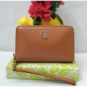 Tory Burch Camel Tan Leather Zip Around Credit Card Wristlet Wallet